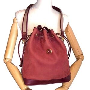 GUCCI Red Suede Lambskin Leather Drawstring Bucket Shoulder Bag VINTAGE MINT